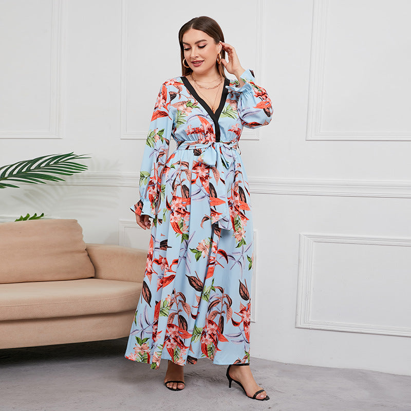 Damen Maxi-Kleid mit elegantem Floral-Design und tiefem V-Ausschnitt R&B