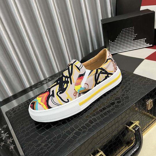 Damen Modische Slip-On Sneakers mit kreativen Druckmotiven von R&B