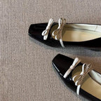 Damen Ballerina-Schuhe mit quadratischer Spitze und dekorativem Schleifchen