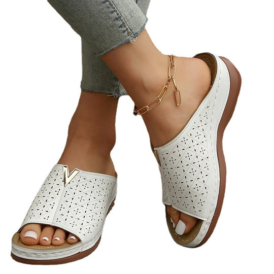 Damen Komfortable Clogs mit floralem Cut-Out-Design und rutschfester Sohle R&B