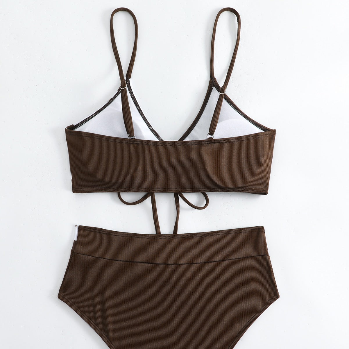 Damen Triangel-Bikini mit verstellbaren BindR&Bändern und innovativem Design R&B