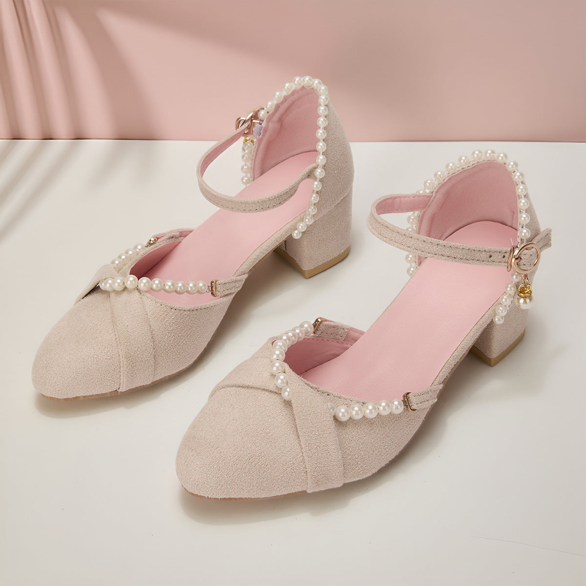 Damen Elegante Absatzsandalen mit zarter Perlenverzierung und komfortablem Blockabsatz R&B
