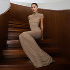 Damen Elegantes Maxikleid mit hochgeschlossenem, drapiertem Kragen R&B