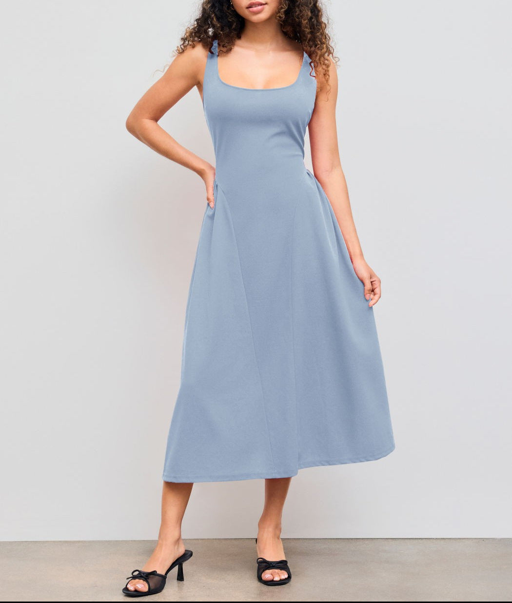 Damen Maxikleid mit schulterfreiem Design und figurfreundlichem Schnitt R&B