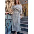 Damen Elegantes Maxikleid mit asymmetrischem Schnitt und strukturiertem Muster R&B