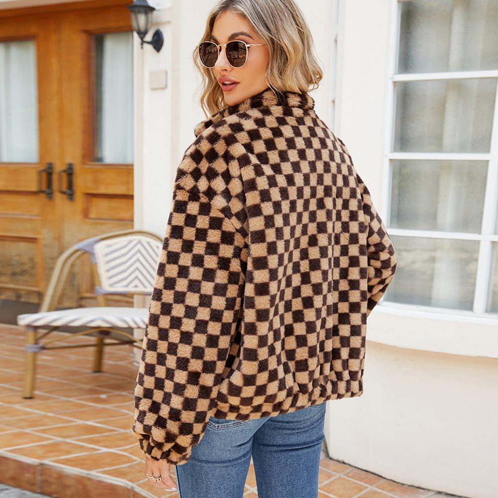 Damen Plüschjacke mit Karomuster und hohem Kragen R&B