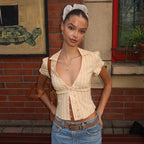 Damen Kurzarm Bluse mit Rüschendetails und V-Ausschnitt R&B