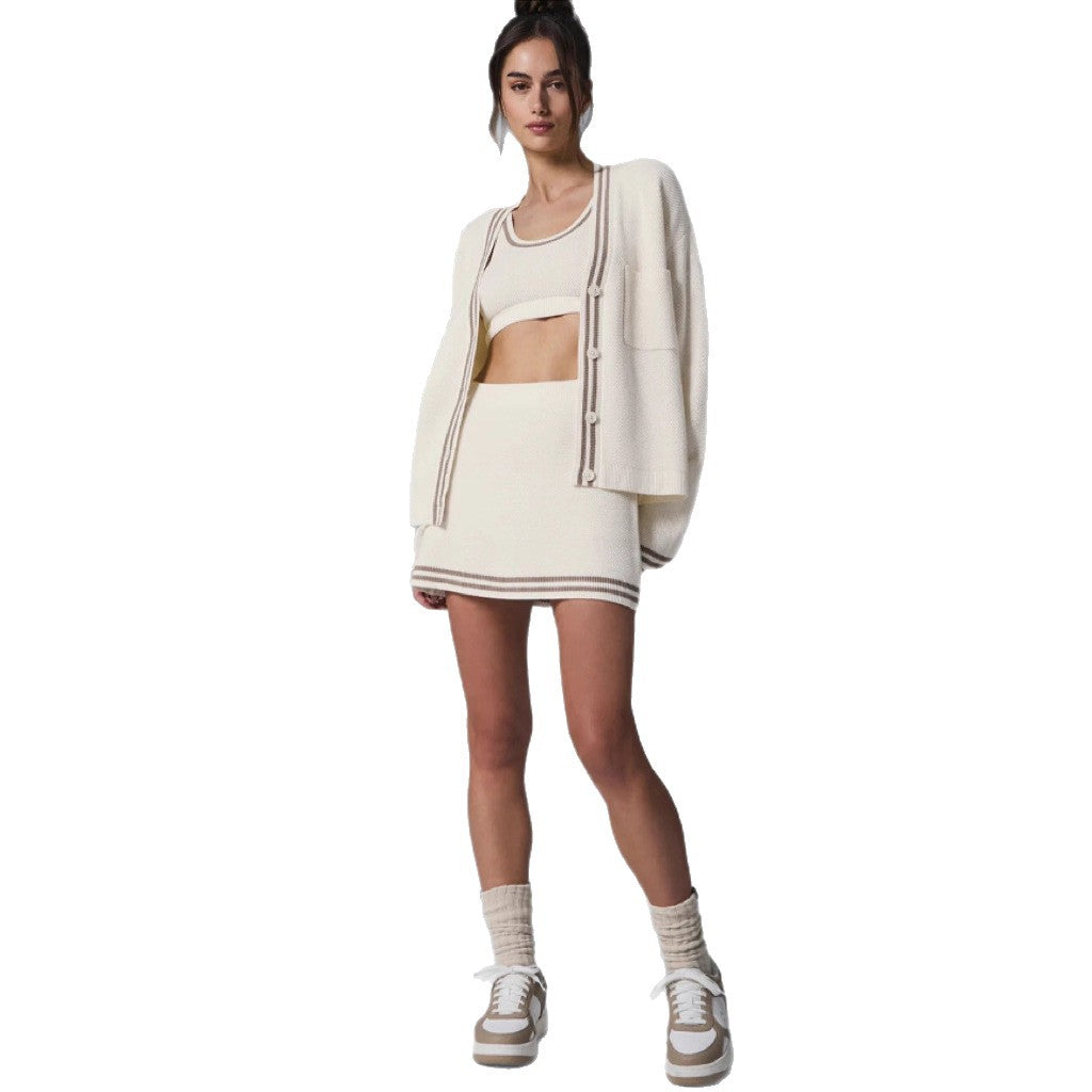 Damen Strickjacke mit kontrastierenden Borten und Taschen R&B