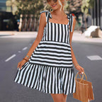 Damen Sommerliches Streifenkleid mit verstellbaren Trägern und voluminösem Saum R&B