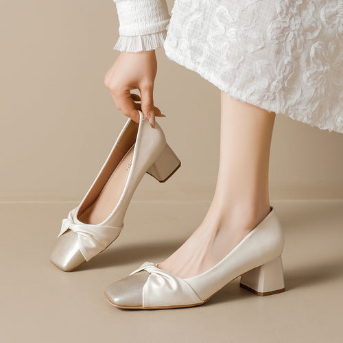 Damen elegante Blockabsatz-Pumps mit hochwertigem Schleifenakzent R&B