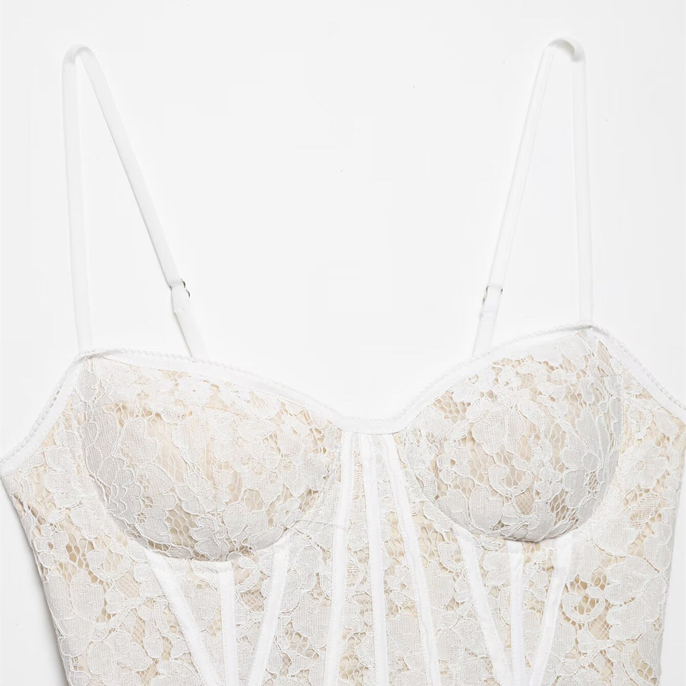 Damen-Corsage mit feiner Spitzenverarbeitung und verstellbaren Trägern R&B
