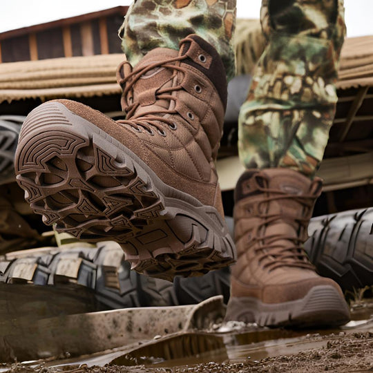 Herren Wintertactical Stiefel mit isolierender Fütterung und rutschfester Sohle R&B