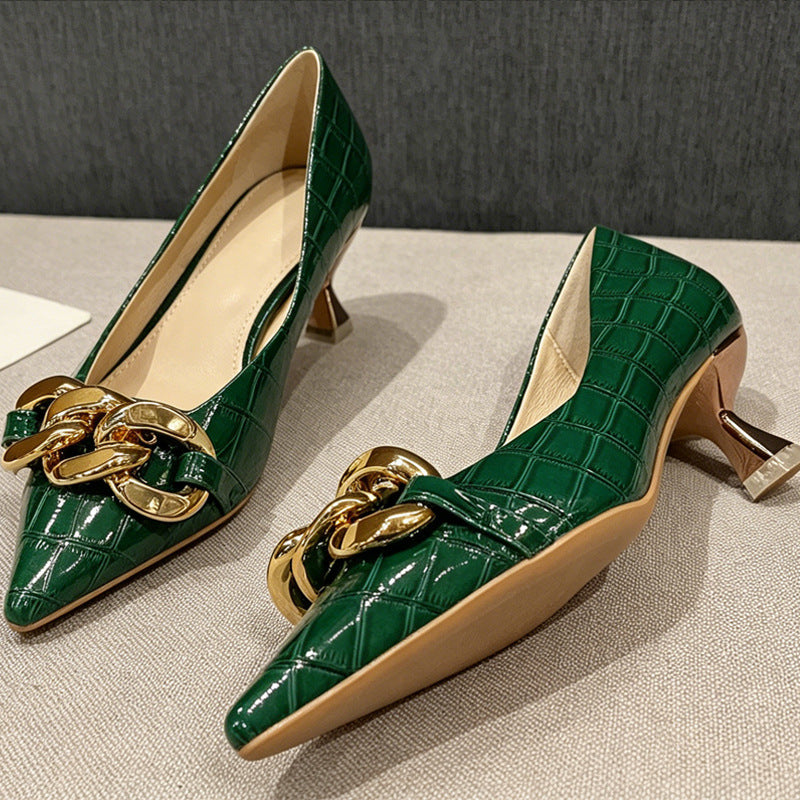 Damen elegante spitze Pumps mit goldfarbener Kettenapplikation R&B