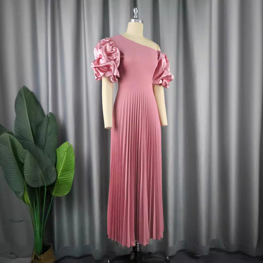 Damen elegantes Maxikleid mit asymmetrischem Schnitt und voluminösen Puffärmeln R&B