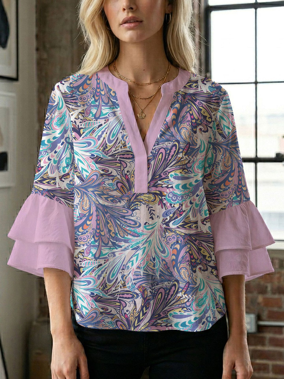 Damen Bluse mit wunderschönen floralem Design R&B