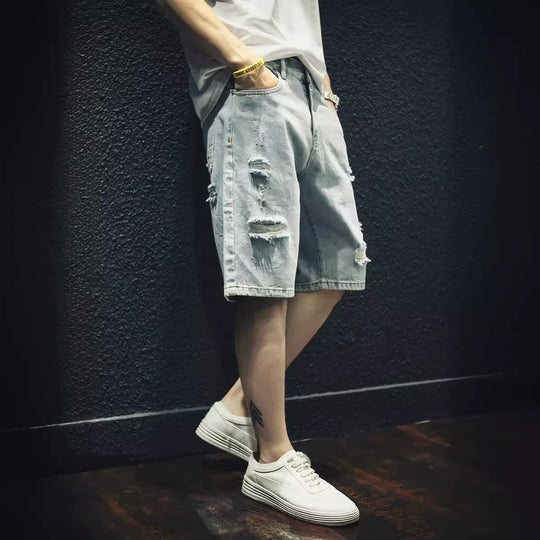 Herren lässige Destroyed Denim-Shorts mit modernen Details und bequemer Passform R&B