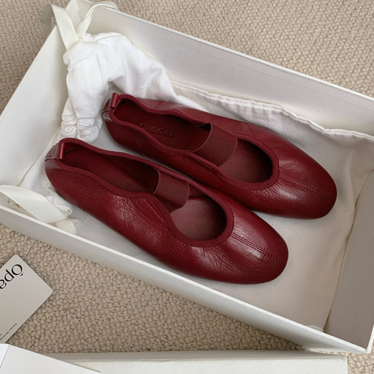 Damen Bequeme und elegante Ballerinas aus hochwertigem Leder R&B