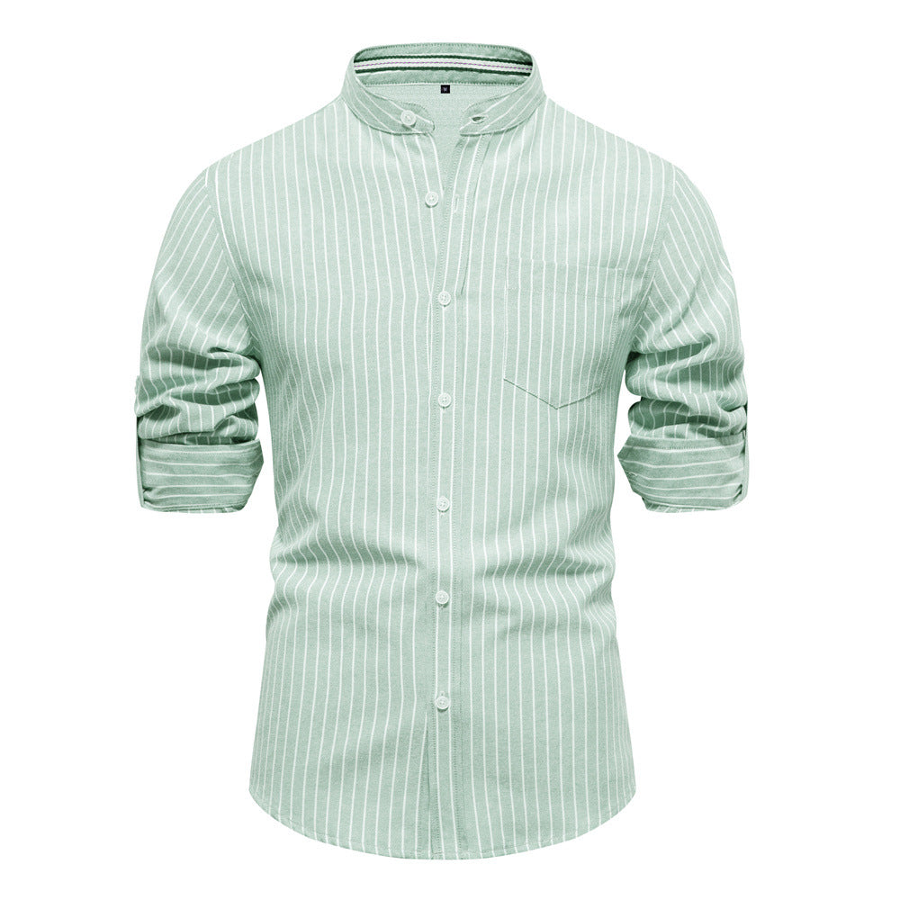 Herren gestreiftes Hemd im modischen Henley-Stil mit Brusttasche und rollbaren Ärmeln