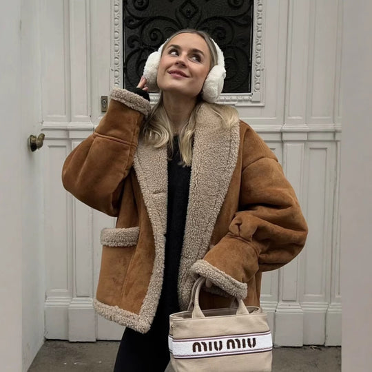 Damen kuscheliger Schnittjacke mit Teddyfelldetails R&B