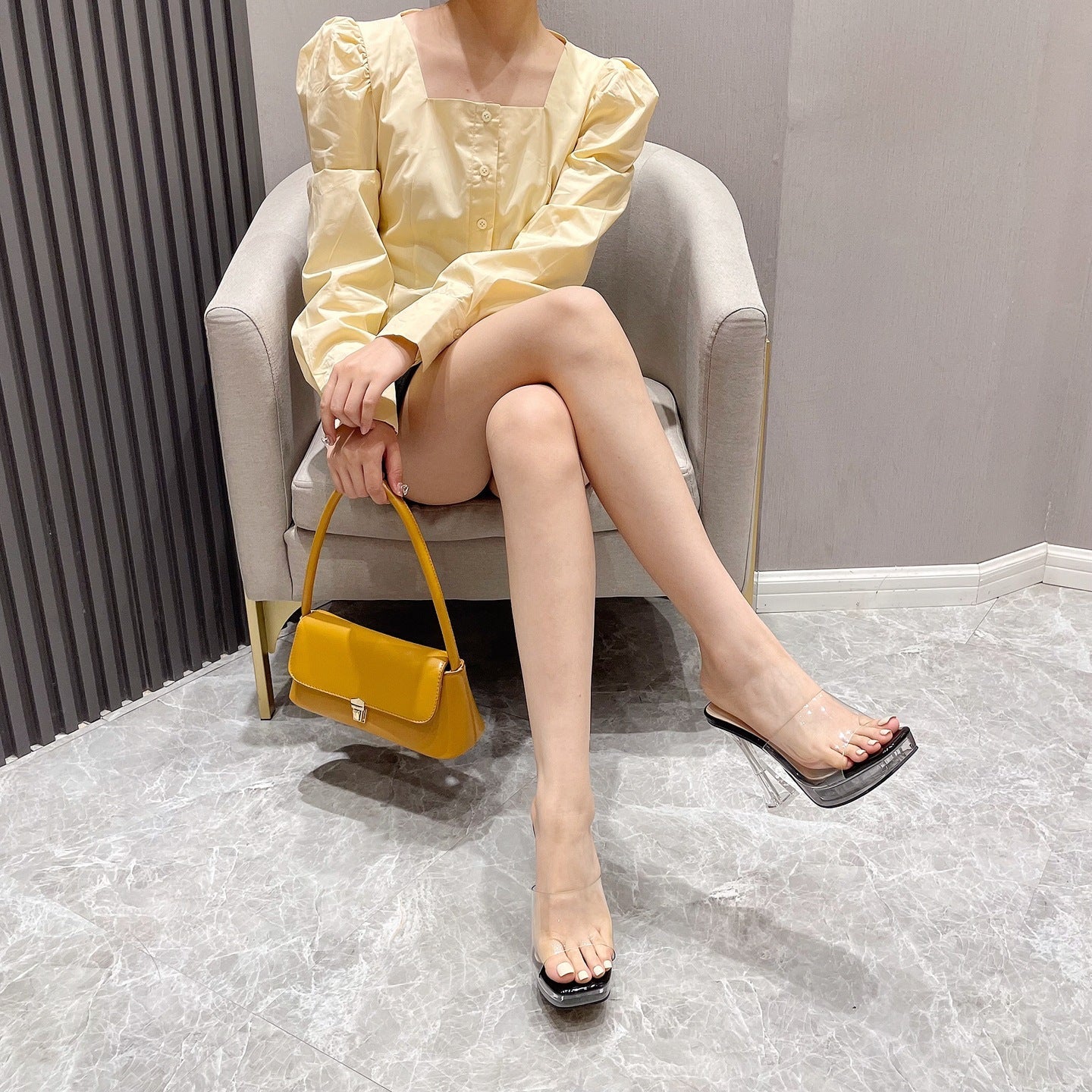Damen Elegante und transparente Mules mit Kristall-Blockabsatz R&B
