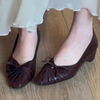 Damen Ballerina mit verspielter Schleifenapplikation aus hochwertigem Leder