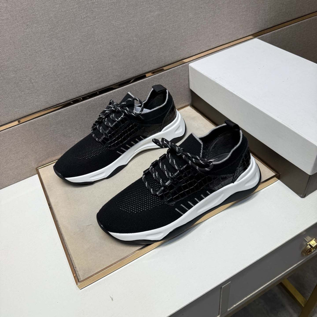 Damen Sportliche Sneakers mit atmungsaktiver Strickoberfläche und flexiblem Profil R&B