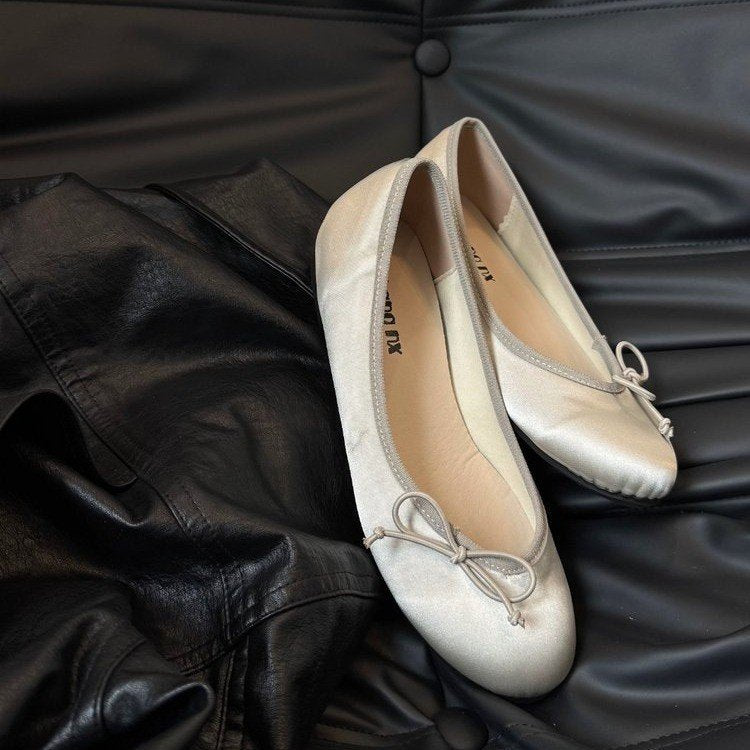 Damen Ballerinas aus satinierter Struktur mit dekorativem Schleifendetail R&B