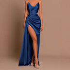 Damen Elegantes Langarm-Maxikleid mit drapierten Details und hohem Schlitz R&B