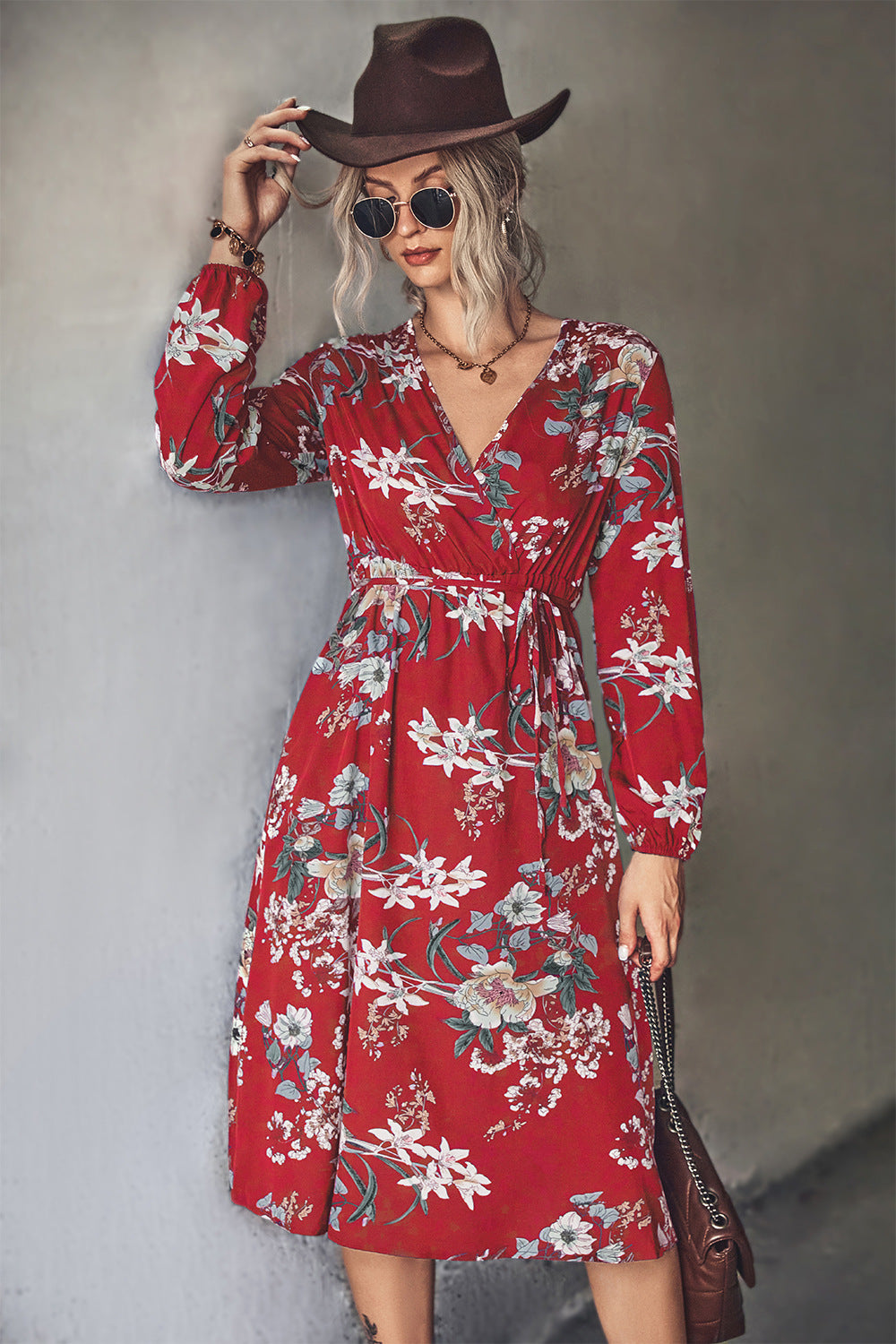 Damen Midi-Kleid mit elegantem floralem Design und tailliertem Gürtel R&B