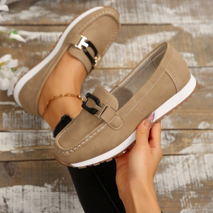 Damen Mokassins mit modischem Schnallen-Detail und rutschfester Sohle R&B