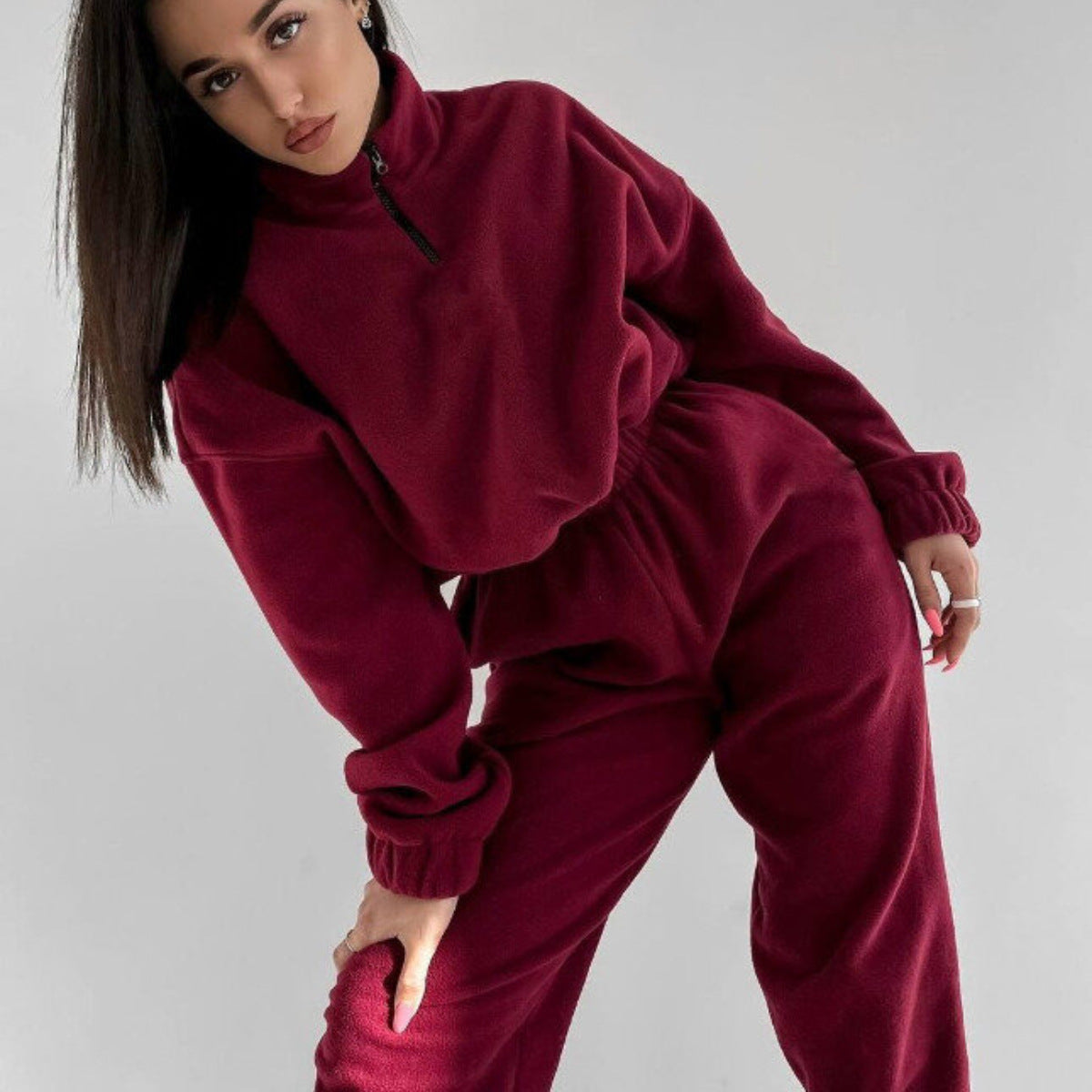 Damen bequeme Fleece-Loungejacke mit verkürztem Reißverschluss und elastischem Bund R&B