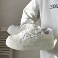 Damen Sneakers mit texturiertem Obermaterial und dämpfender Sohle R&B