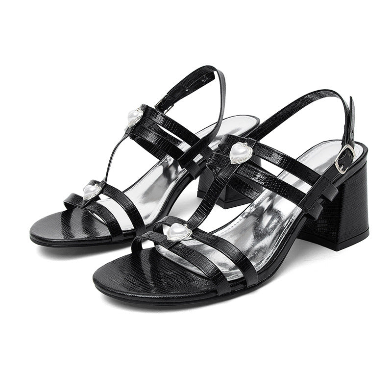 Damen Elegante Sandalen mit Herz-Applikationen und stabilem Blockabsatz R&B