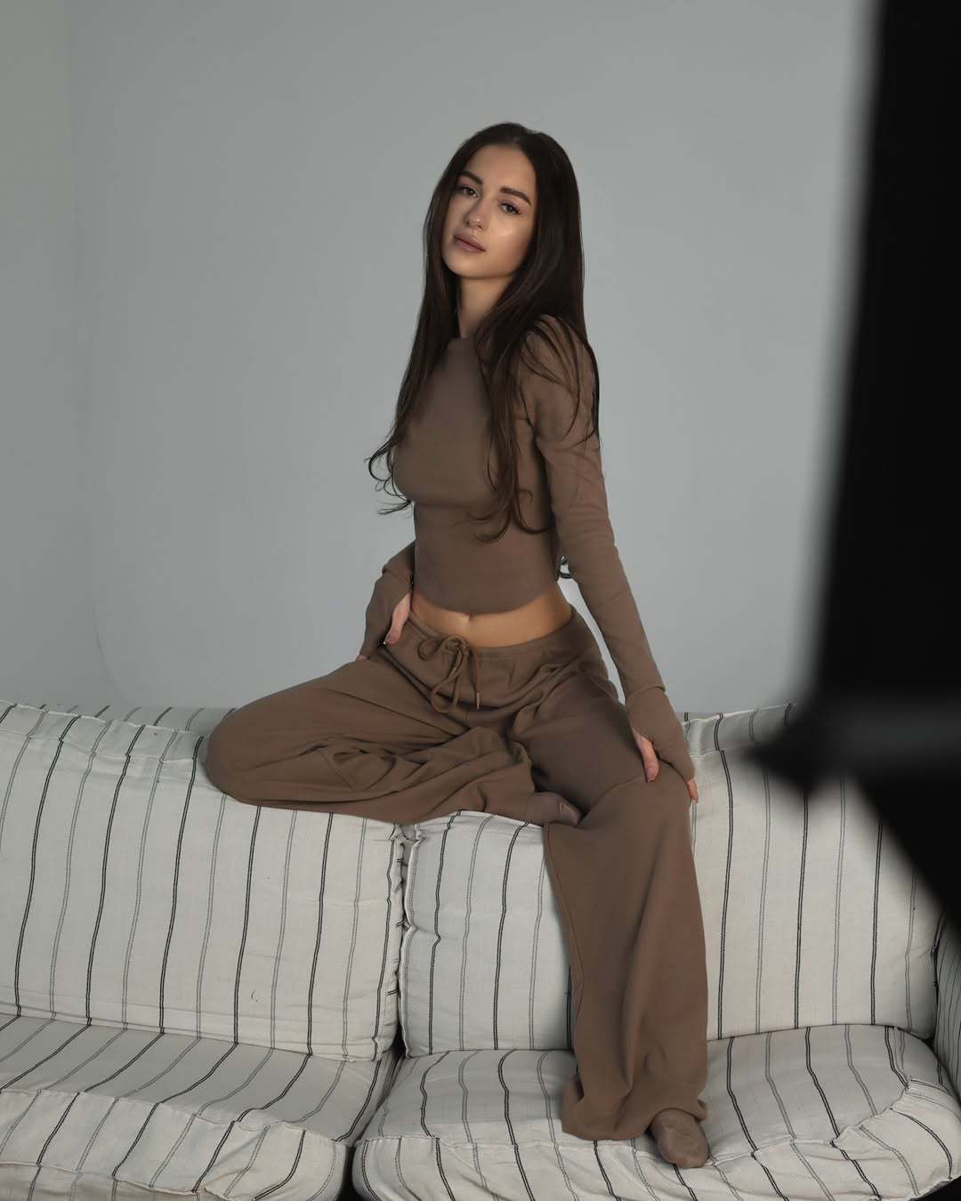 Damen komfortables Lounge-Set mit langen Ärmeln und weitem Schnitt R&B