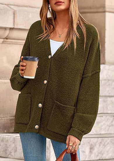 Damen Oversized Strickjacke mit Knöpfen und großen Taschen R&B