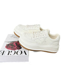 Damen Sportliche Sneaker mit erhöhter Sohle und modischem Sternenzier R&B