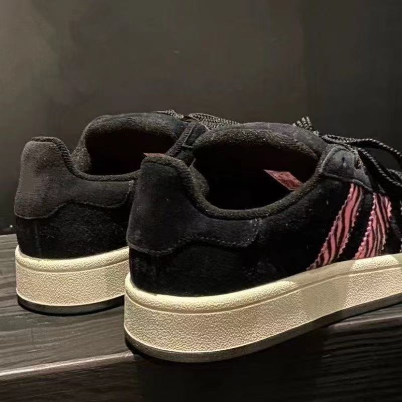 Damen Sportliche Sneakers mit modischem Akzent und robuster Sohle R&B