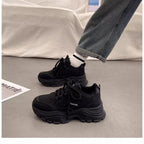 Damen Sportliche Sneakers mit robustem Profil und bequemer Dämpfung