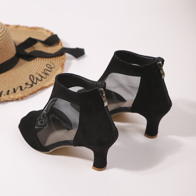 Damen Peeptoe-Stiefeletten mit transparenten Einsätzen und elegantem Blockabsatz R&B