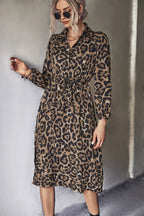 Damen Midi-Kleid mit modernem Leopardenmuster und elegantem Schlitz R&B