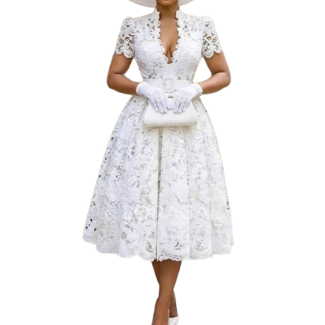 Damen Spitzen-Midi-Kleid mit elegantem V-Ausschnitt und Vintage-Rüschendetails R&B