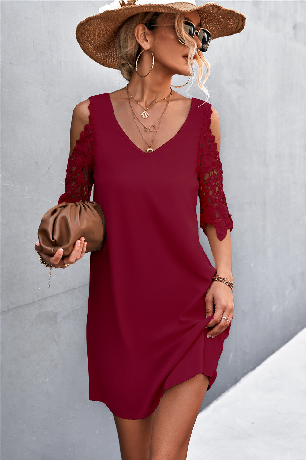 Damen luftiges Minikleid mit Spitzeneinsatz und elegantem V-Ausschnitt R&B