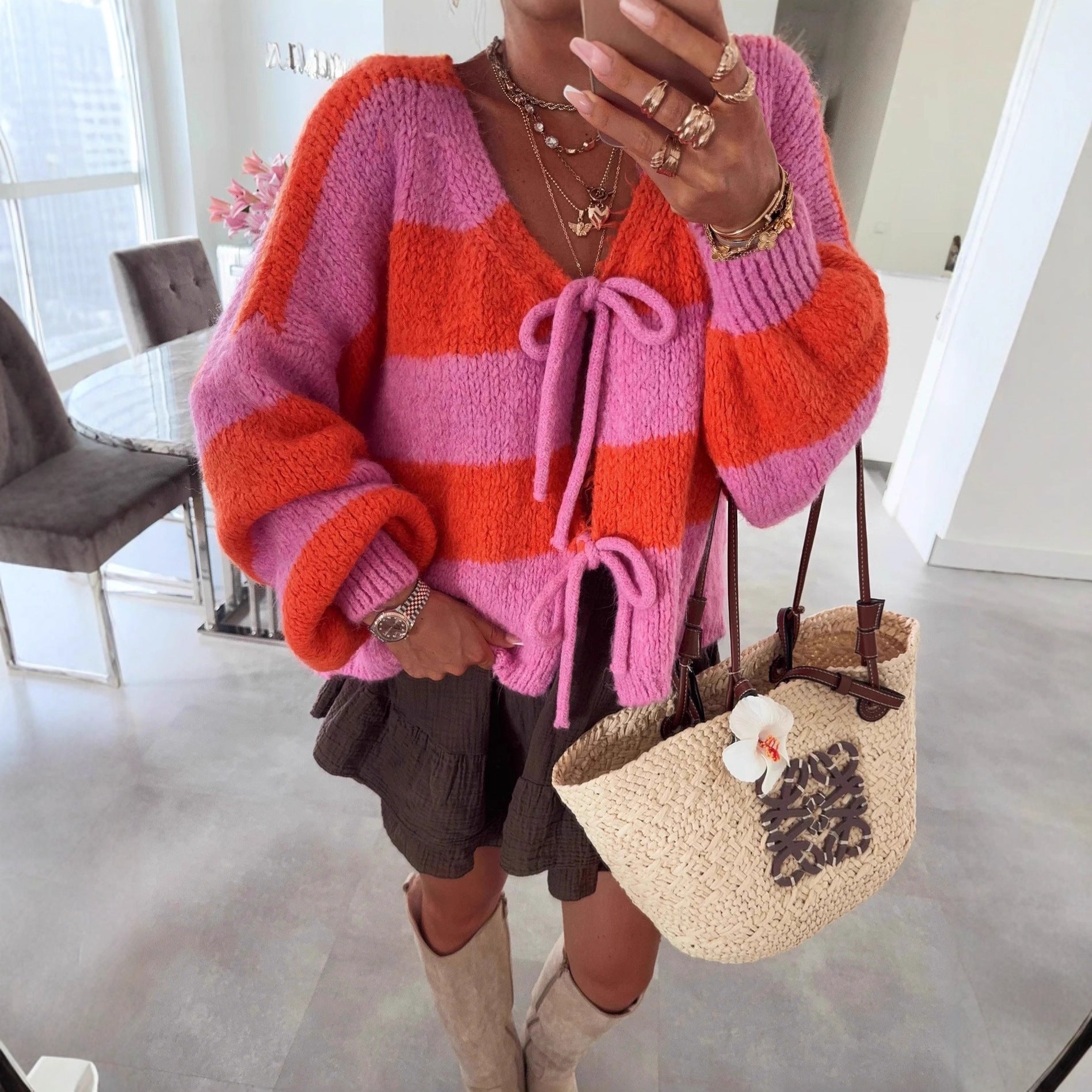Damen lockere Strickjacke mit breiten Streifen und Bindegürtel R&B