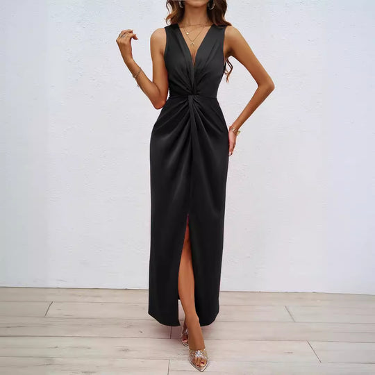 Damen Elegantes Abendkleid mit tiefem V-Ausschnitt und raffinierten Drapierungen R&B