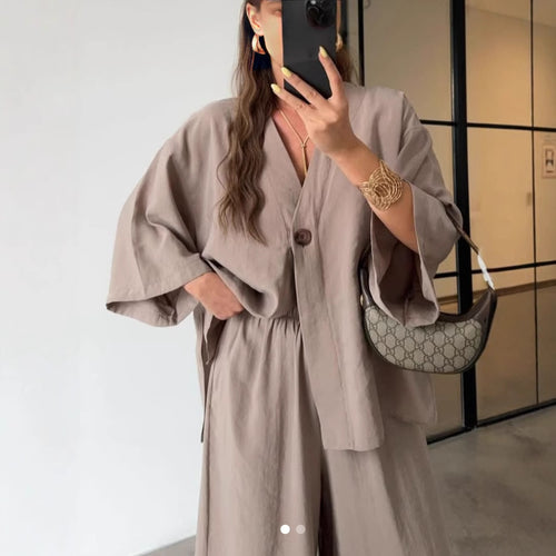 Damen Set aus eleganter Bluse mit V-Ausschnitt und weit geschnittenen Palazzo-Hosen R&B