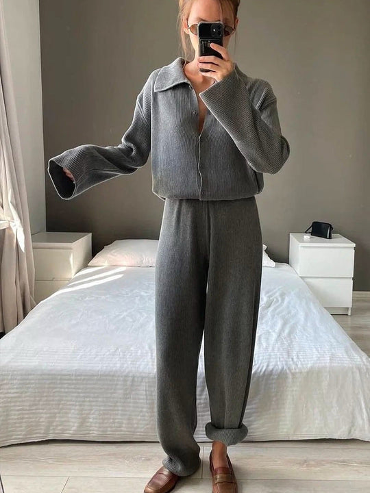 R&B | Einreihige Gerippte Strickjacke und Lockere Hosen Satz