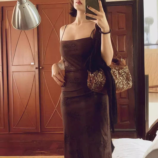 Damen Satin Maxikleid mit feinen Spaghetti-Trägern und elegantem Schnitt R&B