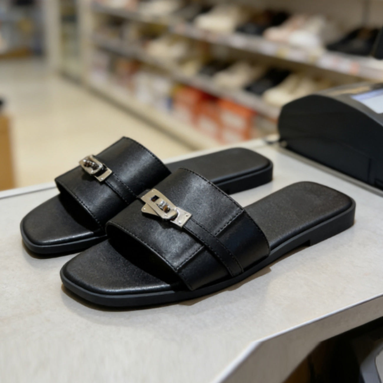 Damen Bequeme Freizeitsandalen mit modischem Riemendesign R&B