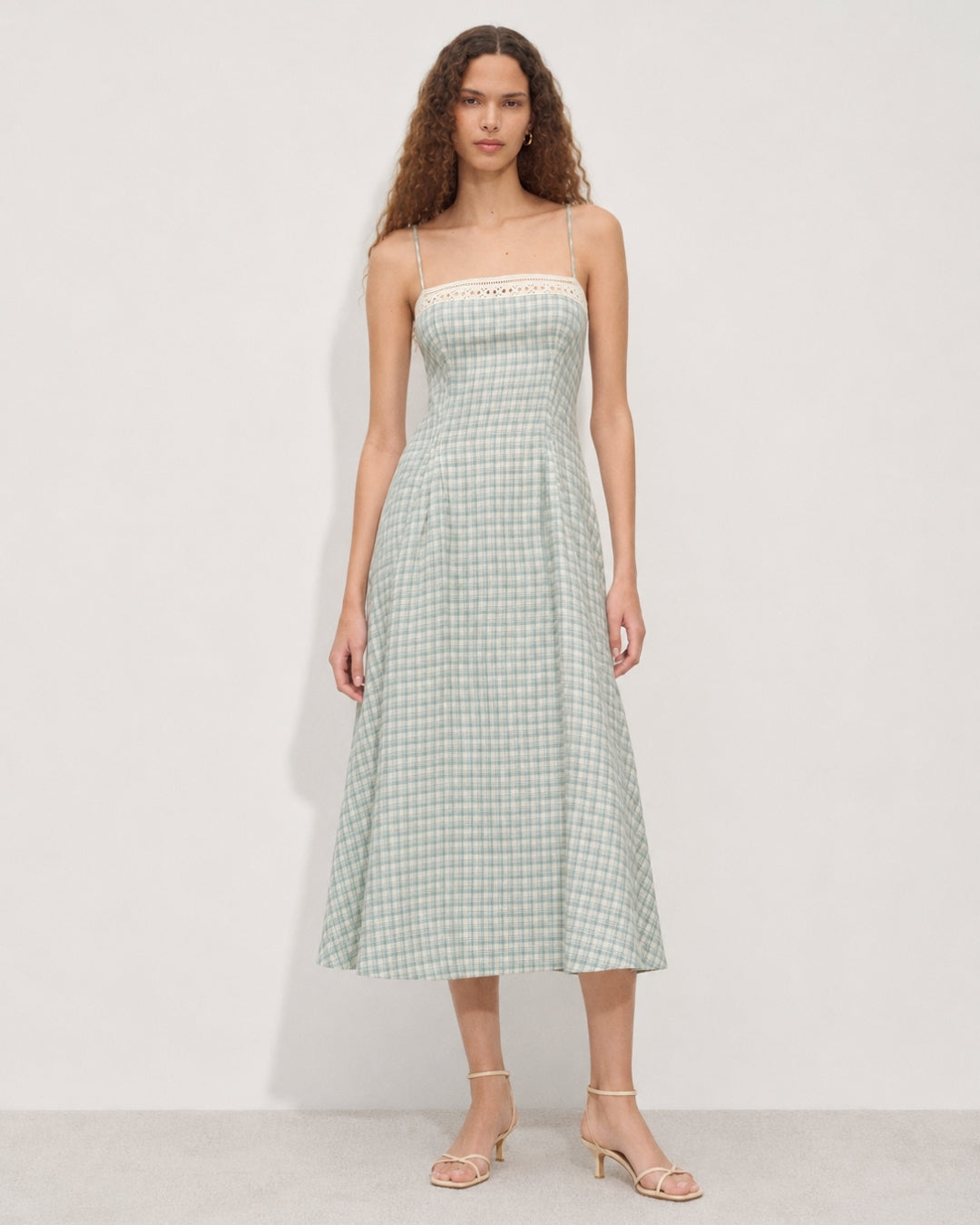 Damen nan Vintage-inspiriertes Midikleid mit schmalen Spaghettiträgern, Spitzenpassé und ausgestelltem Tellerrock R&B