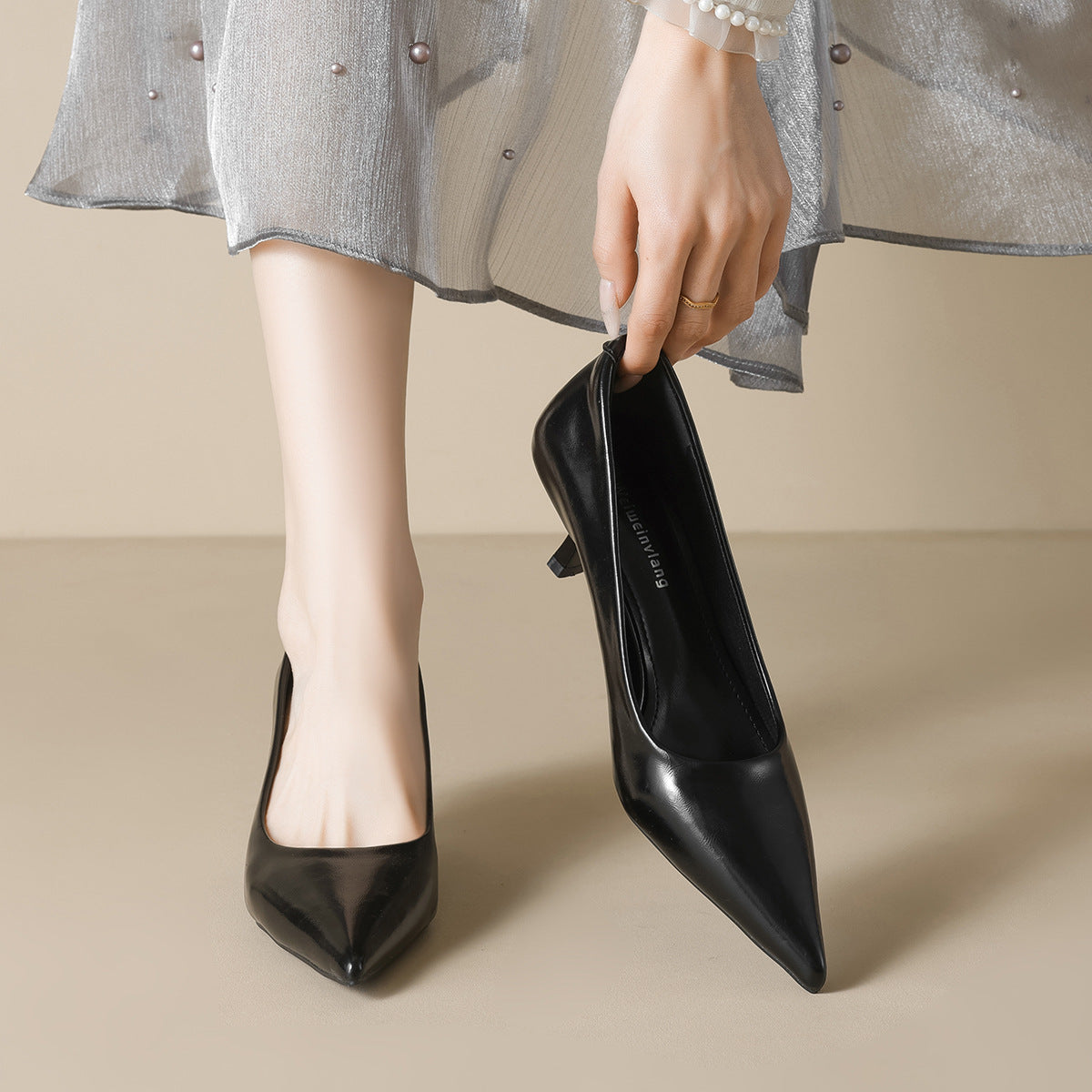 Damen elegante Pumps mit spitzem Zehenbereich und zeitlosem Design
